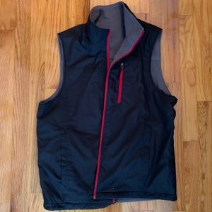IZOD men’s reversible nylon vest